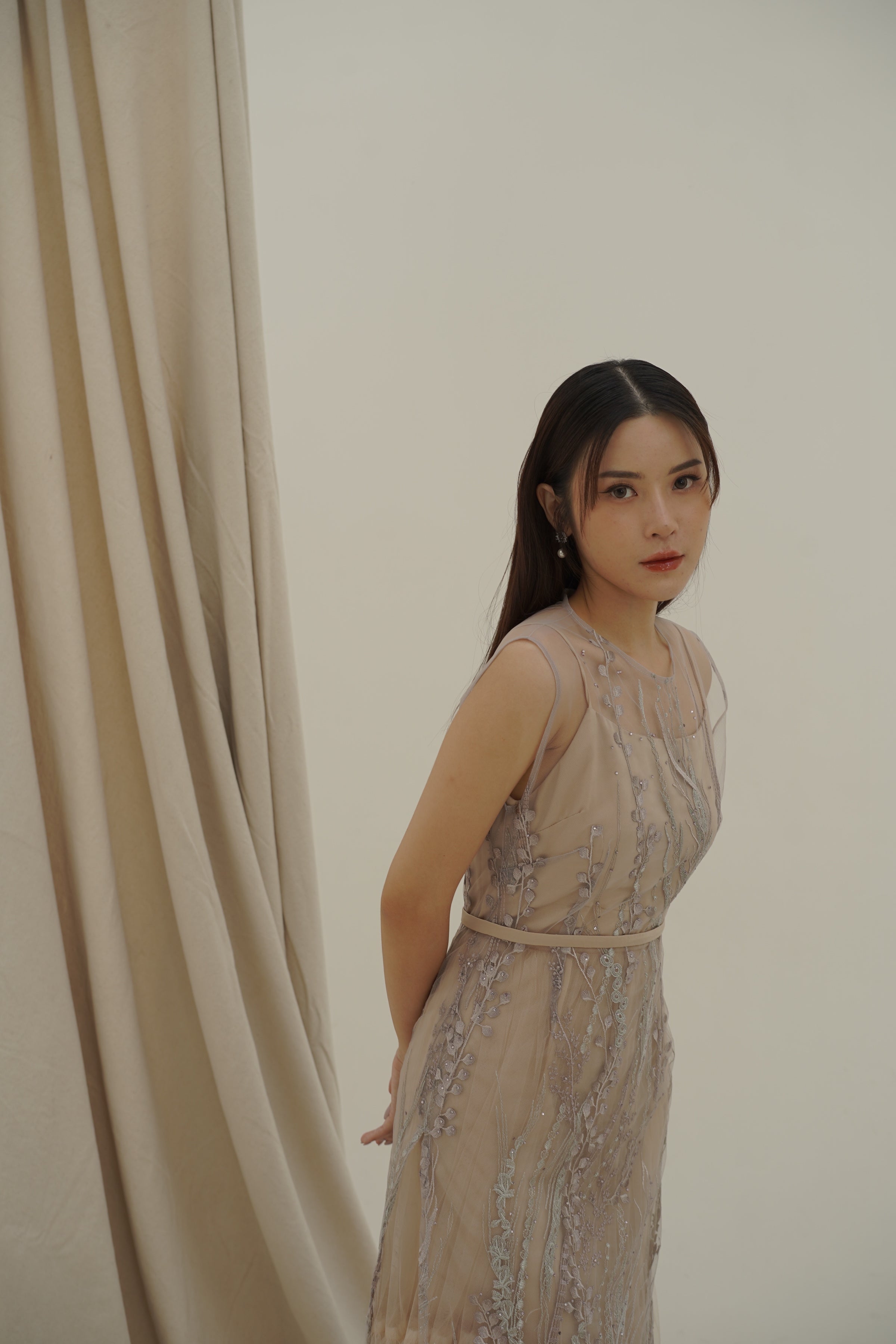 Emilia Dress Nude Silver