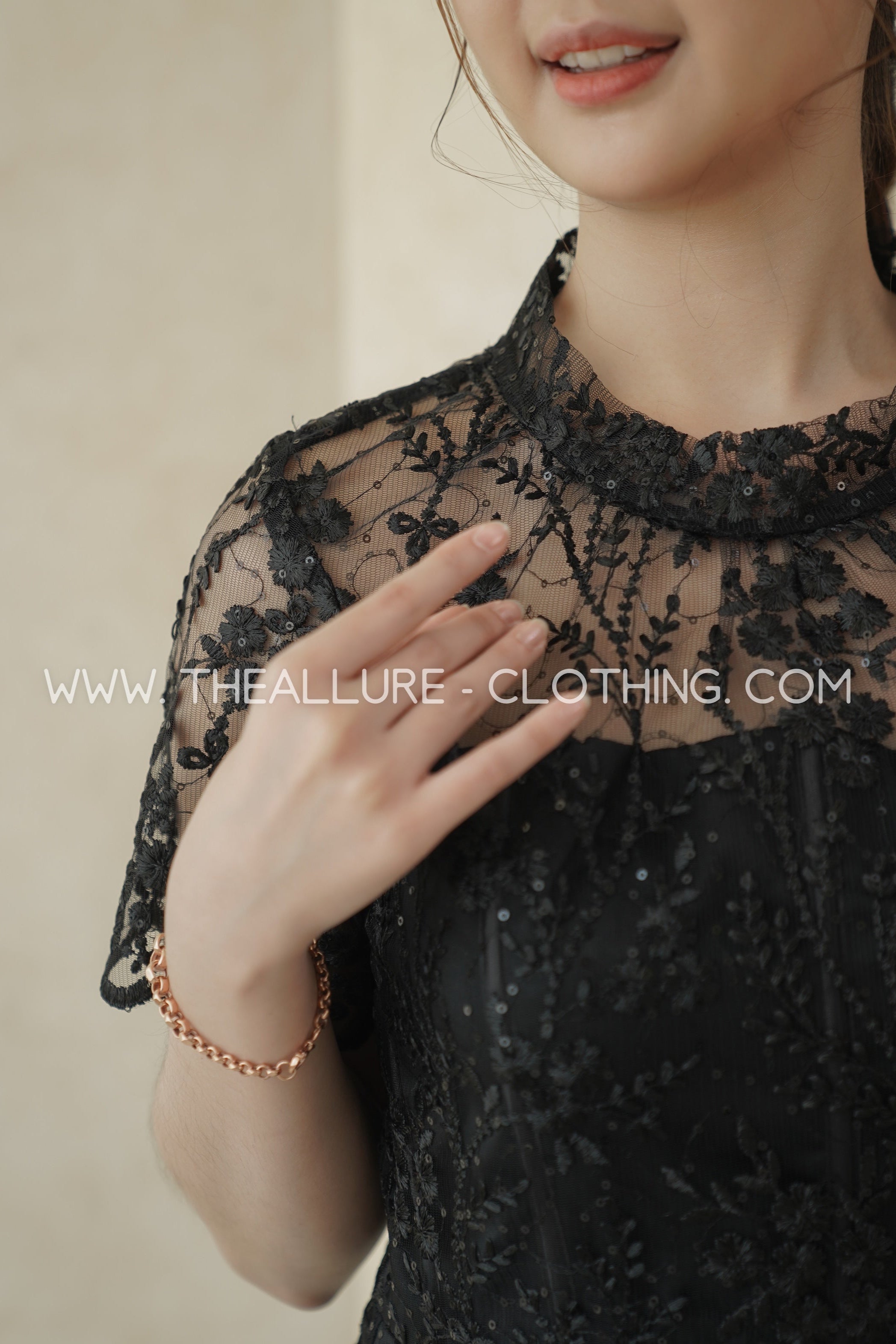 Auria Dress