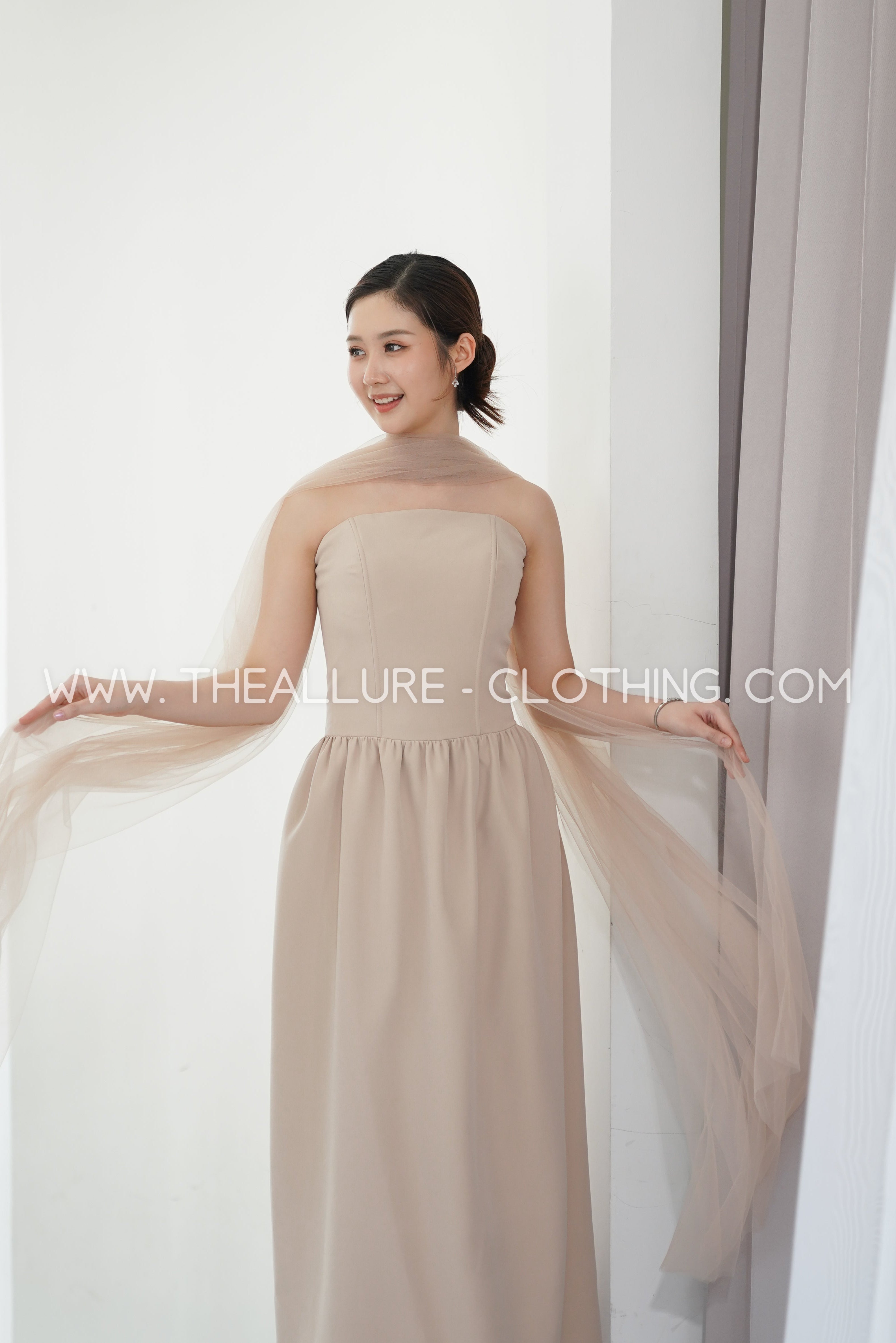 Aspen Nude Dress