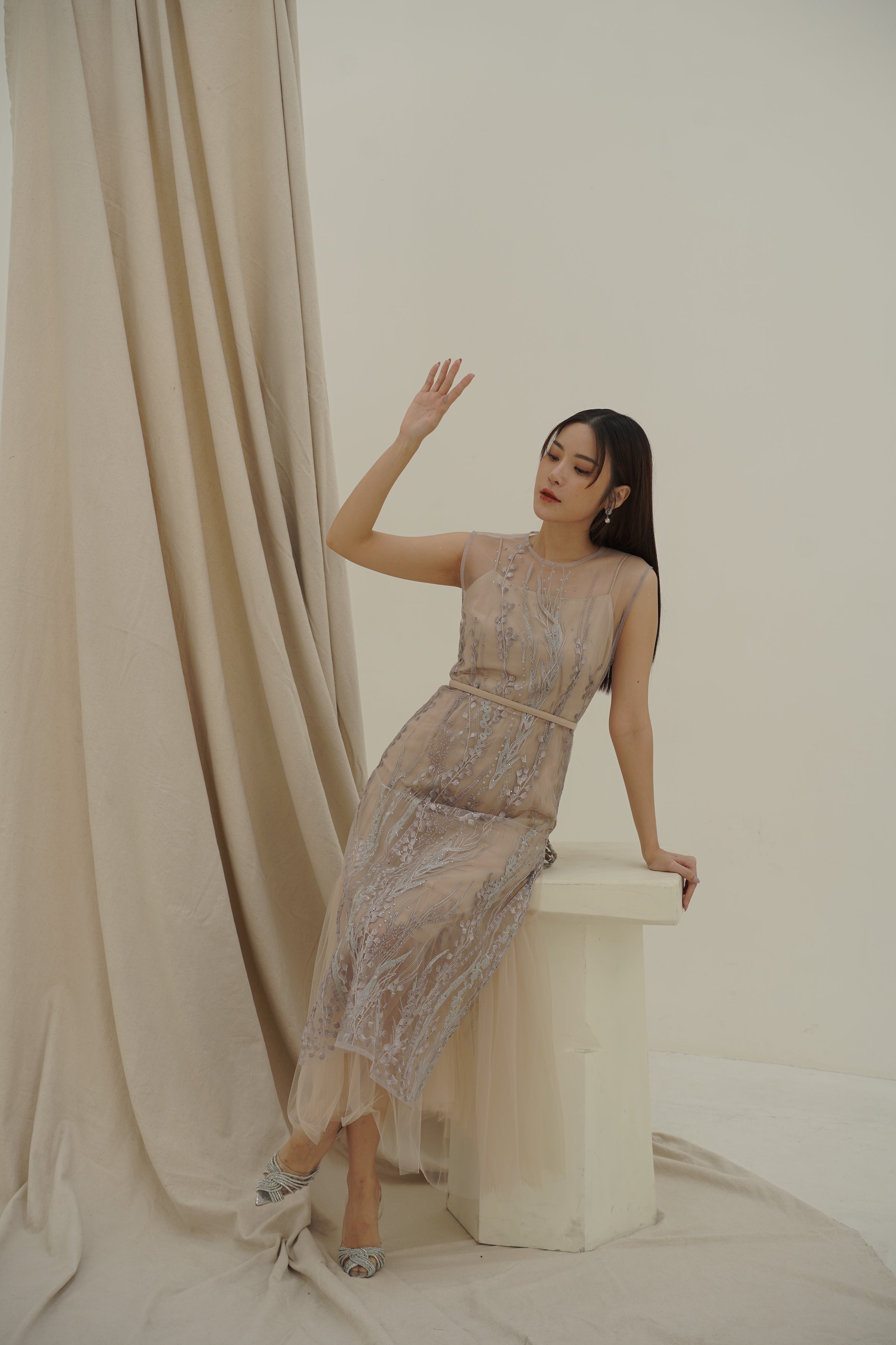 Emilia Dress Nude Silver